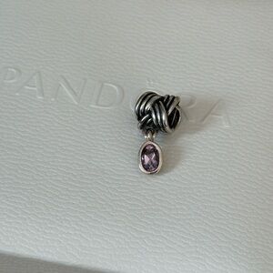 Pandora Amethyst Knot